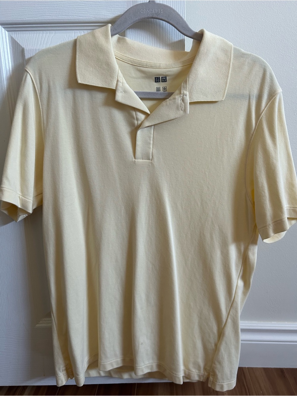 Uniqlo Men’s Light Yellow Polo Shirt